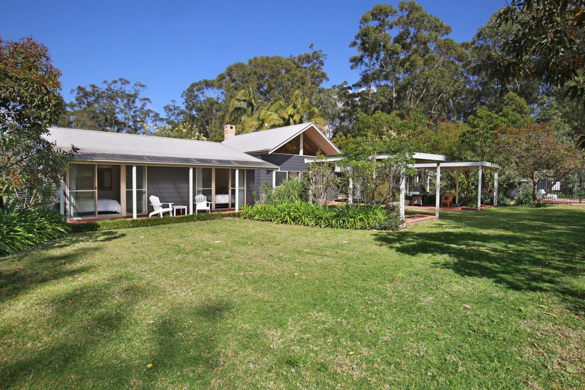 The Paddock - A Modern Coastal Barn Villa Berry Exterior photo